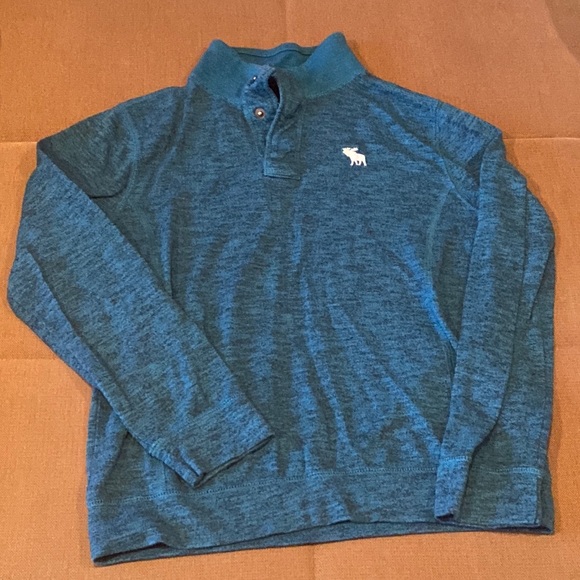 abercrombie kids Other - Like New / Worn Once Abercrombie Kids Boys Green Three-Snap  Sweater 11/12